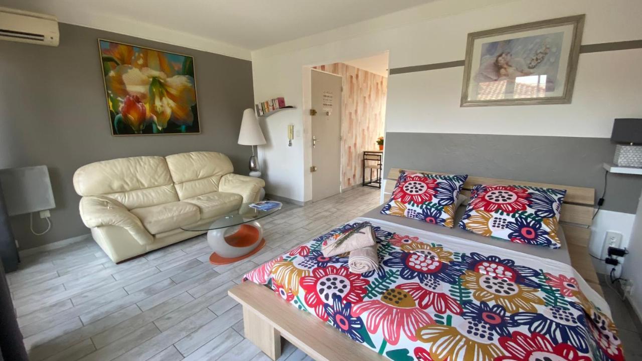 Goeland 3, Climatise, Wifi, Balcons Petite Vue Mer Laterale Au 3 Eme Etage Sans Ascenseur Тулон Екстер'єр фото