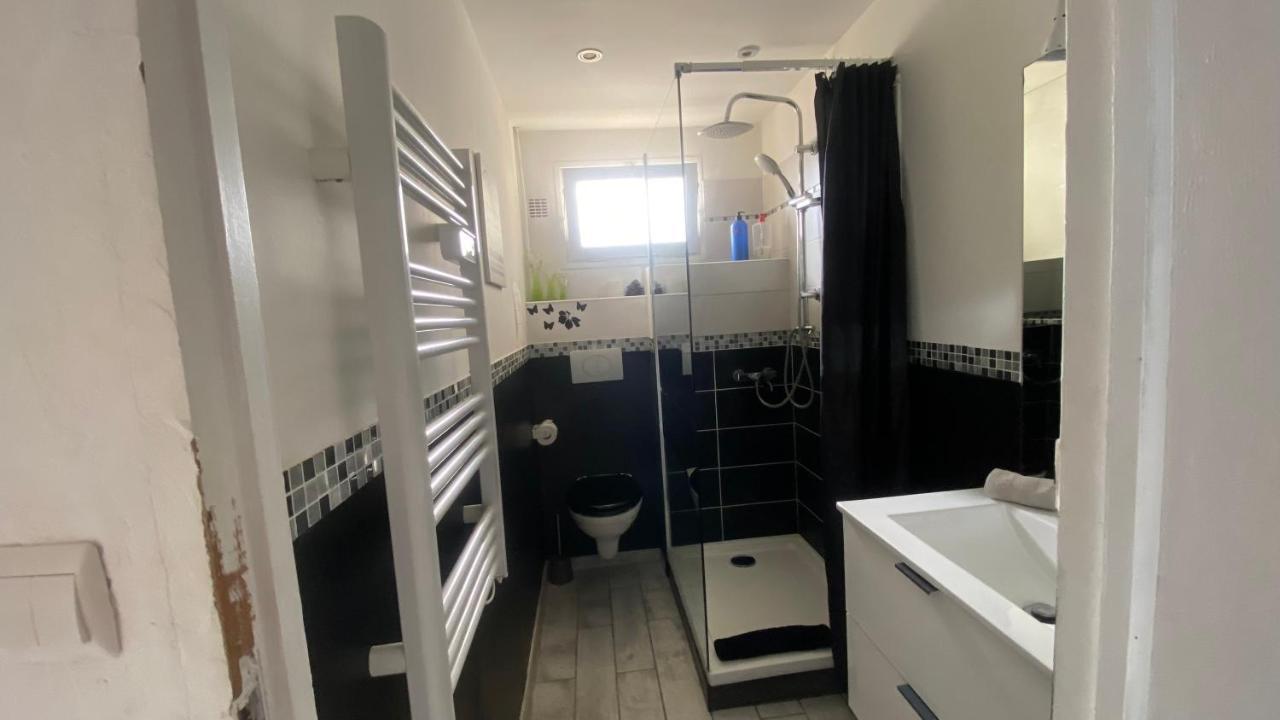 Goeland 3, Climatise, Wifi, Balcons Petite Vue Mer Laterale Au 3 Eme Etage Sans Ascenseur Тулон Екстер'єр фото